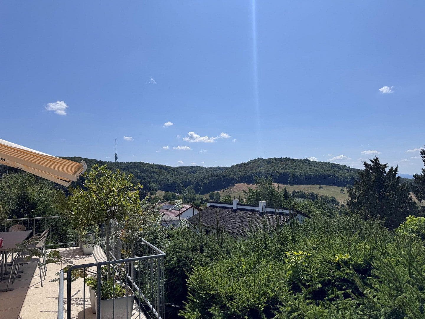 Prodej domu 195 m², pozemek 523 m², Sonnhalde 32, Inzlingen, Bádensko-Württembersko Prodej domu 195 m², pozemek 523 m², Sonnhalde 32, Inzlingen, Bádensko-Württembersko
