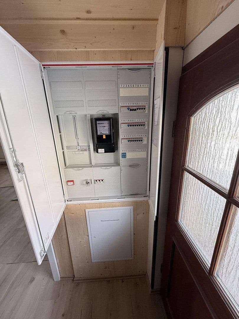Prodej domu 115 m², pozemek 180 m², Bergstraße 22, Geslau, Bavorsko Prodej domu 115 m², pozemek 180 m², Bergstraße 22, Geslau, Bavorsko
