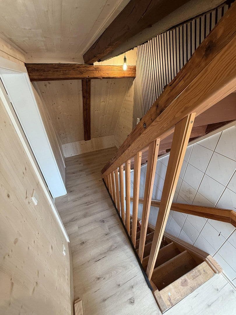 Prodej domu 115 m², pozemek 180 m², Bergstraße 22, Geslau, Bavorsko Prodej domu 115 m², pozemek 180 m², Bergstraße 22, Geslau, Bavorsko