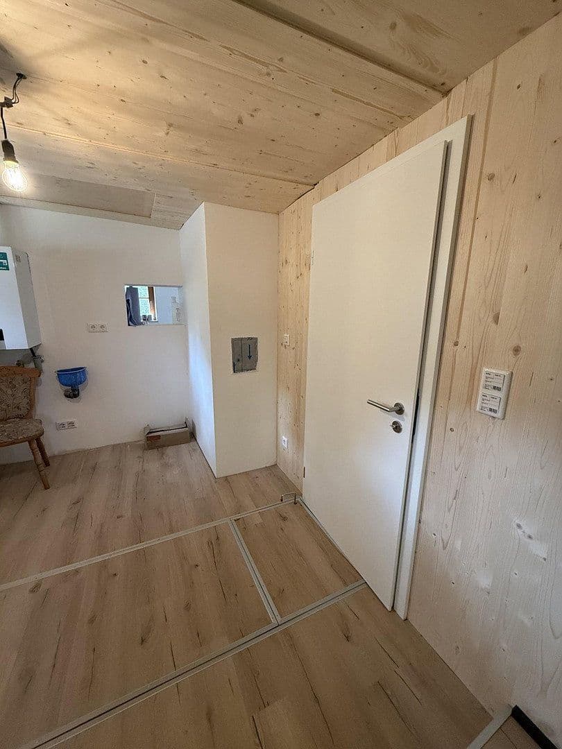 Prodej domu 115 m², pozemek 180 m², Bergstraße 22, Geslau, Bavorsko Prodej domu 115 m², pozemek 180 m², Bergstraße 22, Geslau, Bavorsko