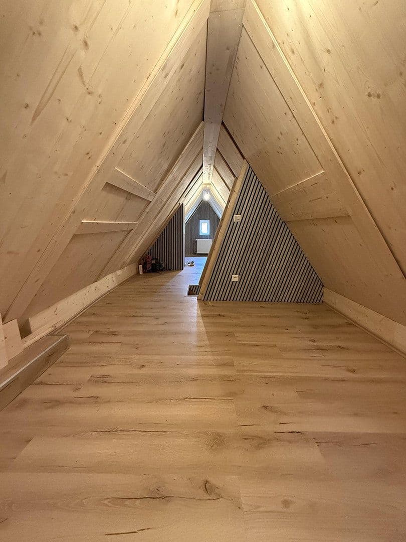 Prodej domu 115 m², pozemek 180 m², Bergstraße 22, Geslau, Bavorsko Prodej domu 115 m², pozemek 180 m², Bergstraße 22, Geslau, Bavorsko