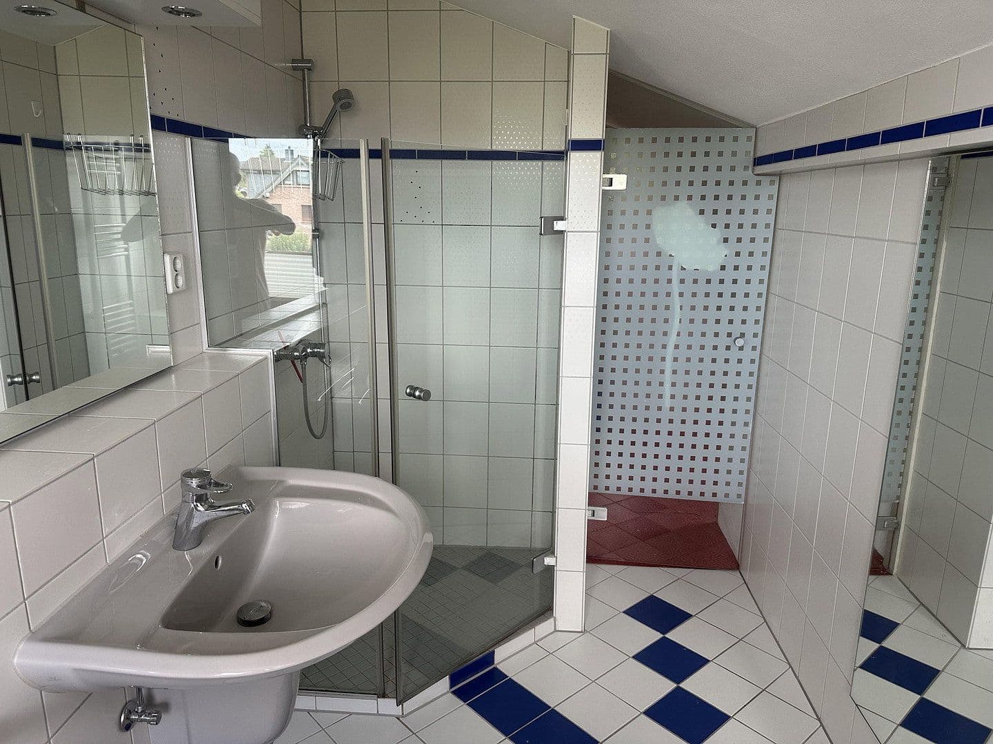 Prodej domu 153 m², pozemek 418 m², Leichlingen, Severní Porýní-Vestfálsko Prodej domu 153 m², pozemek 418 m², Leichlingen, Severní Porýní-Vestfálsko