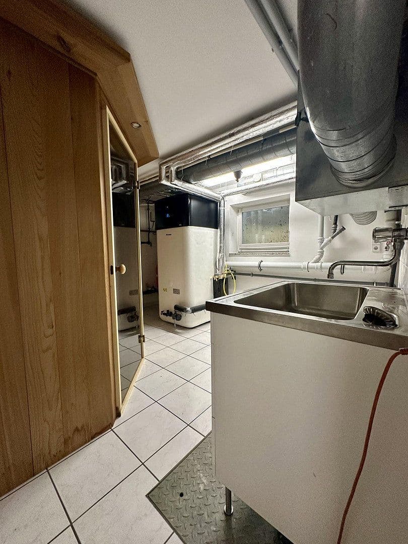 Prodej domu 153 m², pozemek 418 m², Leichlingen, Severní Porýní-Vestfálsko Prodej domu 153 m², pozemek 418 m², Leichlingen, Severní Porýní-Vestfálsko