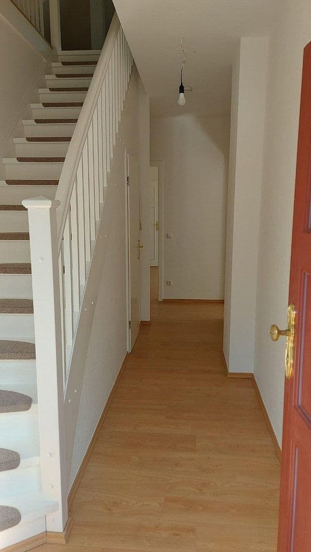 Prodej domu 121 m², pozemek 937 m², Potsdam, Braniborsko Prodej domu 121 m², pozemek 937 m², Potsdam, Braniborsko