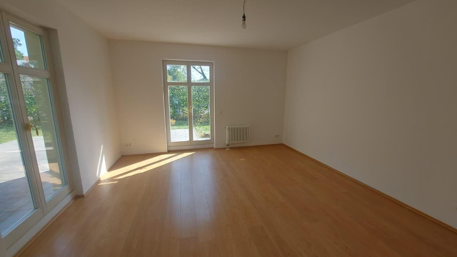 Prodej domu 121 m², pozemek 937 m², Potsdam, Braniborsko Prodej domu 121 m², pozemek 937 m², Potsdam, Braniborsko