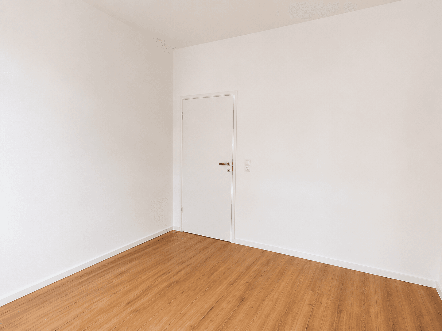 Pronájem bytu 2+1 59 m², Röpziger Straße 6, Halle (Saale), Sasko-Anhaltsko Pronájem bytu 2+1 59 m², Röpziger Straße 6, Halle (Saale), Sasko-Anhaltsko