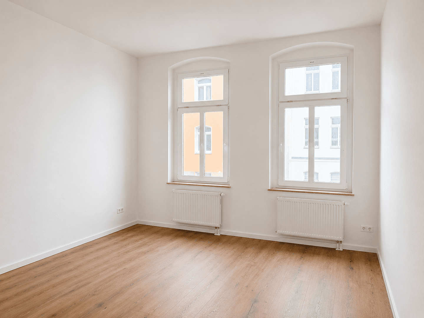 Pronájem bytu 2+1 59 m², Röpziger Straße 6, Halle (Saale), Sasko-Anhaltsko Pronájem bytu 2+1 59 m², Röpziger Straße 6, Halle (Saale), Sasko-Anhaltsko