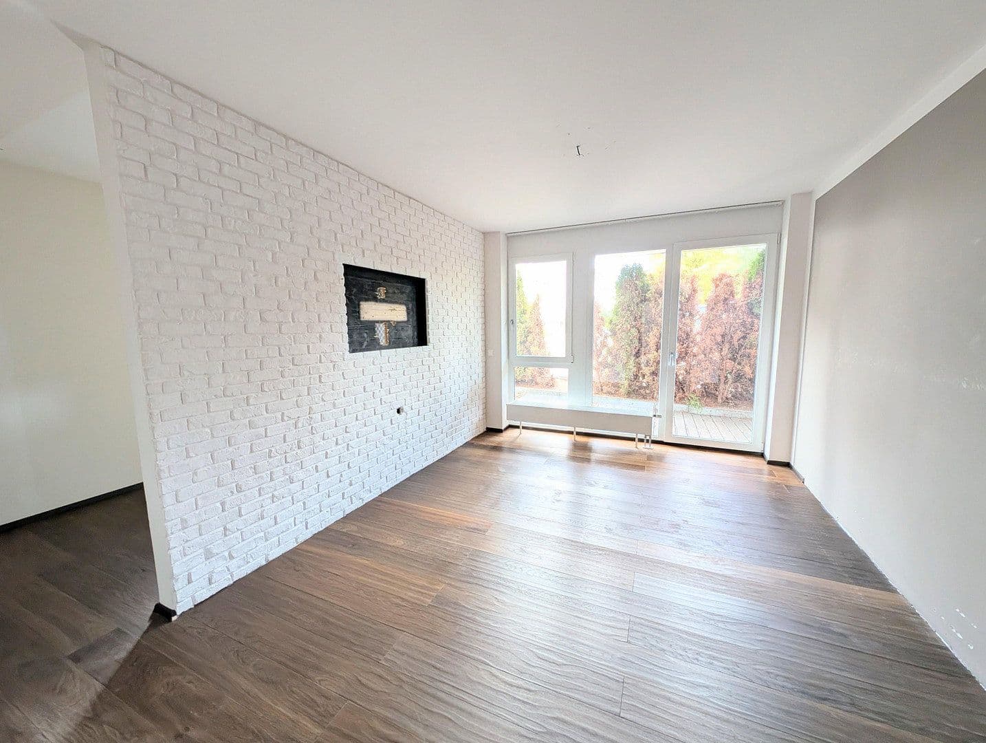 Prodej bytu 4+1 126 m², Robert-Dick-Weg 2, Ulm, Bádensko-Württembersko Prodej bytu 4+1 126 m², Robert-Dick-Weg 2, Ulm, Bádensko-Württembersko