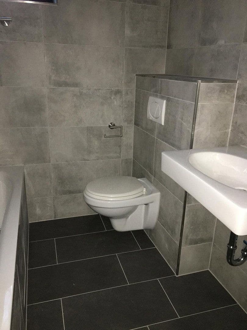 Prodej domu 879 m², pozemek 747 m², Frankenthal, Porýní-Falc Prodej domu 879 m², pozemek 747 m², Frankenthal, Porýní-Falc