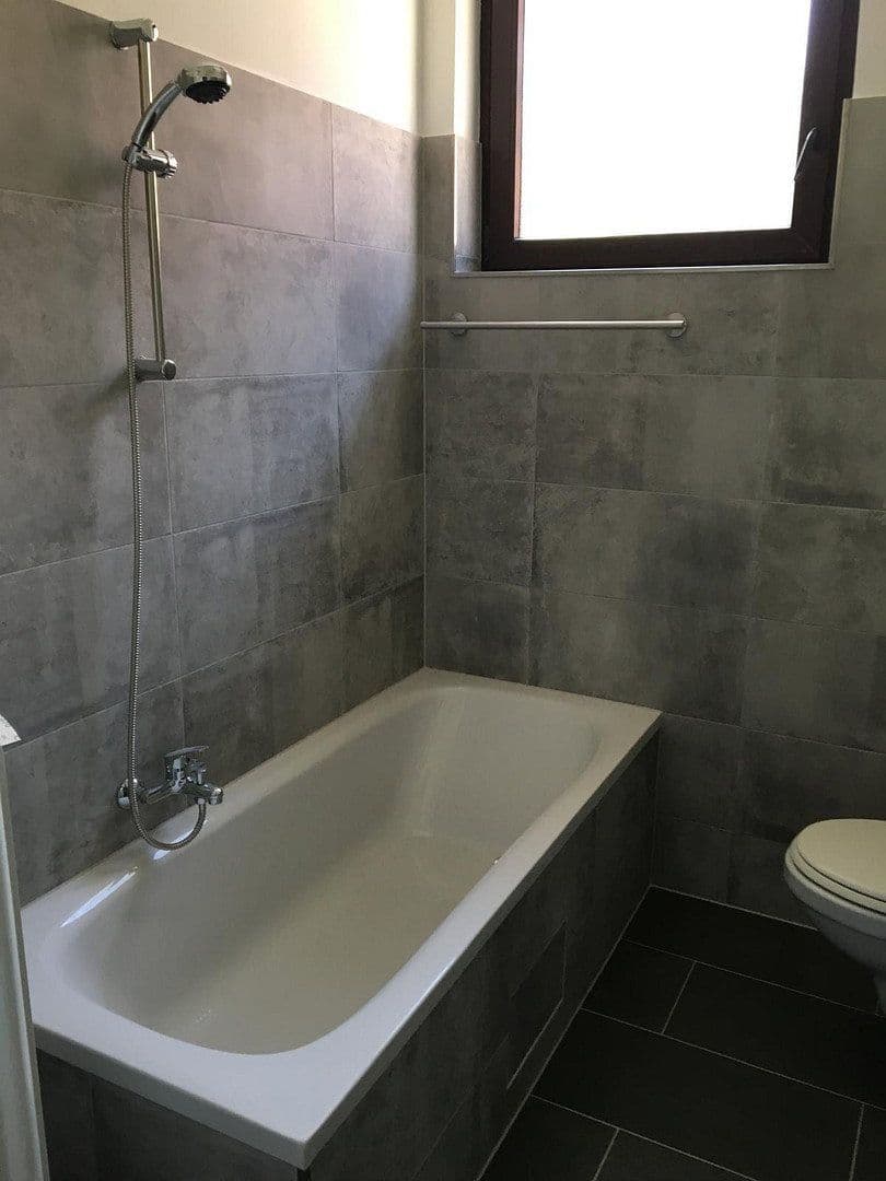 Prodej domu 879 m², pozemek 747 m², Frankenthal, Porýní-Falc Prodej domu 879 m², pozemek 747 m², Frankenthal, Porýní-Falc