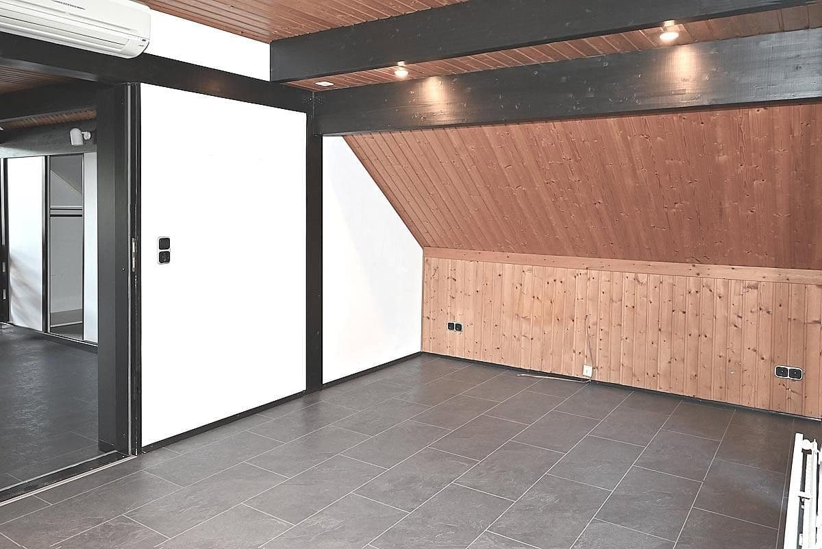 Prodej domu 229 m², pozemek 689 m², Dorsten, Severní Porýní-Vestfálsko Prodej domu 229 m², pozemek 689 m², Dorsten, Severní Porýní-Vestfálsko