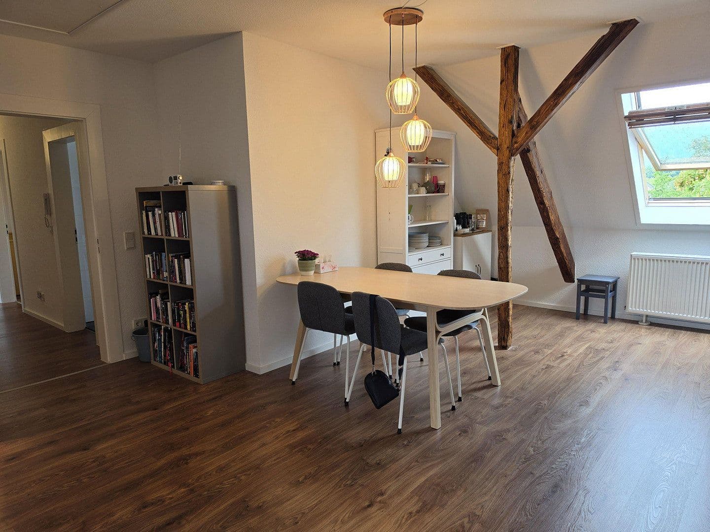 Pronájem bytu 4+1 104 m², Weierstraße 12a, Siegburg, Severní Porýní-Vestfálsko Pronájem bytu 4+1 104 m², Weierstraße 12a, Siegburg, Severní Porýní-Vestfálsko