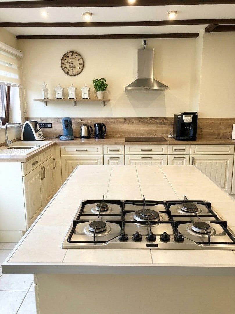 Prodej domu 98 m², pozemek 230 m², Lingenfeld 3a, Leverkusen, Severní Porýní-Vestfálsko Prodej domu 98 m², pozemek 230 m², Lingenfeld 3a, Leverkusen, Severní Porýní-Vestfálsko