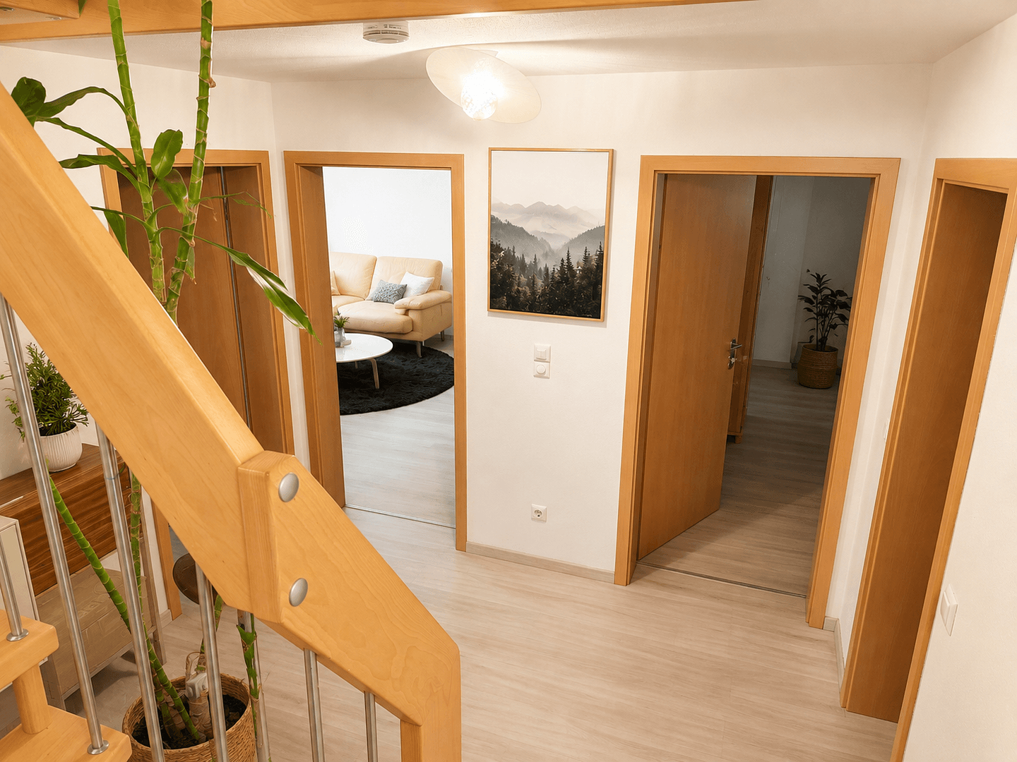 Prodej domu 168 m², pozemek 676 m², Glockenbecherring 28, Obertraubling, Bavorsko Prodej domu 168 m², pozemek 676 m², Glockenbecherring 28, Obertraubling, Bavorsko