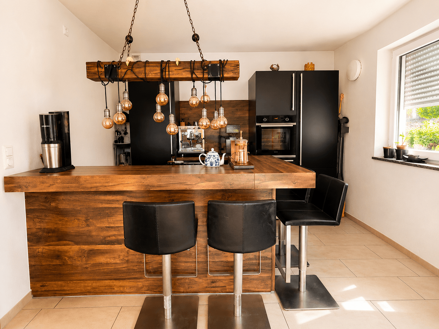 Prodej domu 168 m², pozemek 676 m², Glockenbecherring 28, Obertraubling, Bavorsko Prodej domu 168 m², pozemek 676 m², Glockenbecherring 28, Obertraubling, Bavorsko