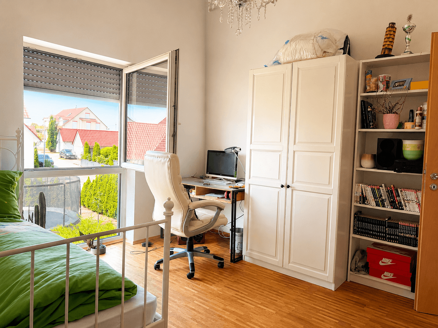 Prodej domu 168 m², pozemek 676 m², Glockenbecherring 28, Obertraubling, Bavorsko Prodej domu 168 m², pozemek 676 m², Glockenbecherring 28, Obertraubling, Bavorsko