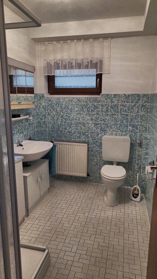 Prodej domu 128 m², pozemek 885 m², Northeim, Dolní Sasko Prodej domu 128 m², pozemek 885 m², Northeim, Dolní Sasko