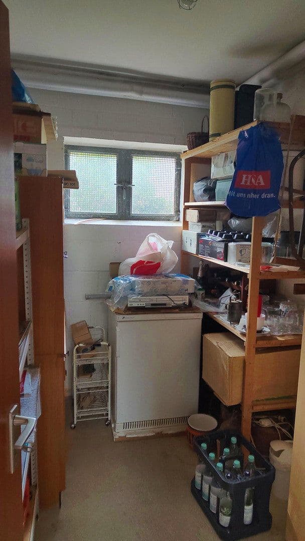 Prodej domu 128 m², pozemek 885 m², Northeim, Dolní Sasko Prodej domu 128 m², pozemek 885 m², Northeim, Dolní Sasko