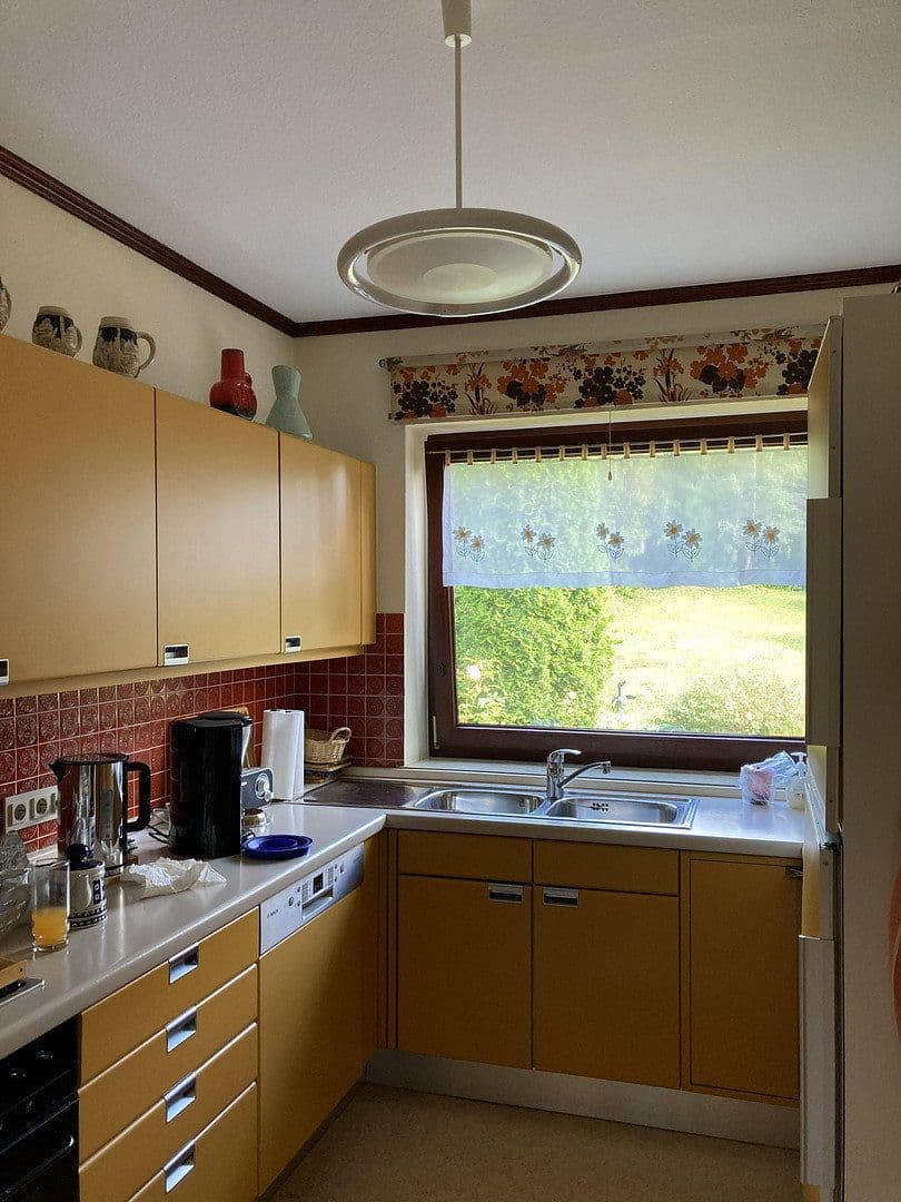 Prodej domu 128 m², pozemek 885 m², Northeim, Dolní Sasko Prodej domu 128 m², pozemek 885 m², Northeim, Dolní Sasko