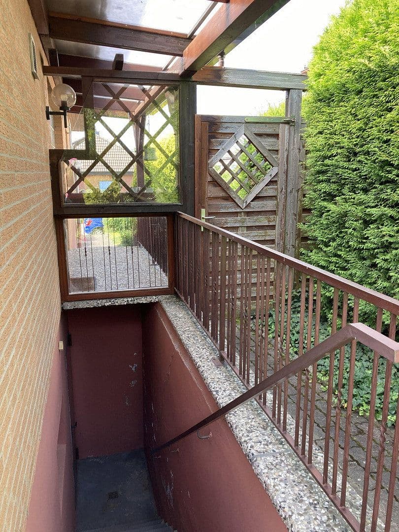 Prodej domu 128 m², pozemek 885 m², Northeim, Dolní Sasko Prodej domu 128 m², pozemek 885 m², Northeim, Dolní Sasko
