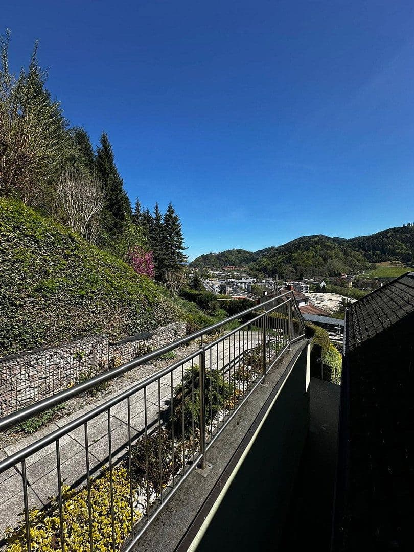 Prodej domu 380 m², pozemek 8.200 m², Kronawettersiedlung 7, Kapfenberg, Štýrsko Prodej domu 380 m², pozemek 8.200 m², Kronawettersiedlung 7, Kapfenberg, Štýrsko