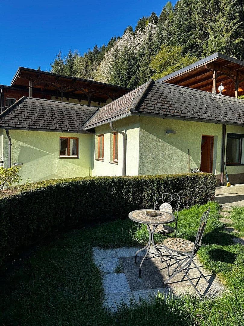 Prodej domu 380 m², pozemek 8.200 m², Kronawettersiedlung 7, Kapfenberg, Štýrsko Prodej domu 380 m², pozemek 8.200 m², Kronawettersiedlung 7, Kapfenberg, Štýrsko