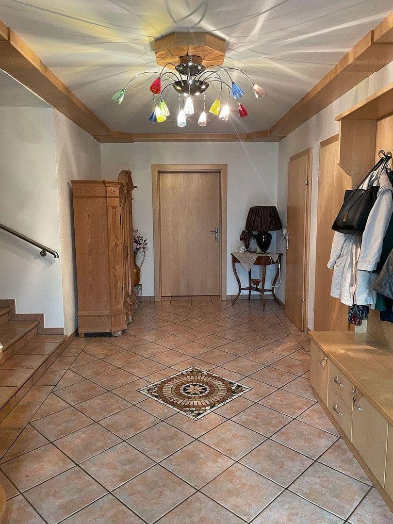 Prodej domu 380 m², pozemek 8.200 m², Kronawettersiedlung 7, Kapfenberg, Štýrsko Prodej domu 380 m², pozemek 8.200 m², Kronawettersiedlung 7, Kapfenberg, Štýrsko