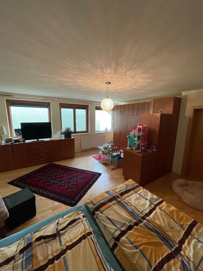 Prodej domu 380 m², pozemek 8.200 m², Kronawettersiedlung 7, Kapfenberg, Štýrsko Prodej domu 380 m², pozemek 8.200 m², Kronawettersiedlung 7, Kapfenberg, Štýrsko