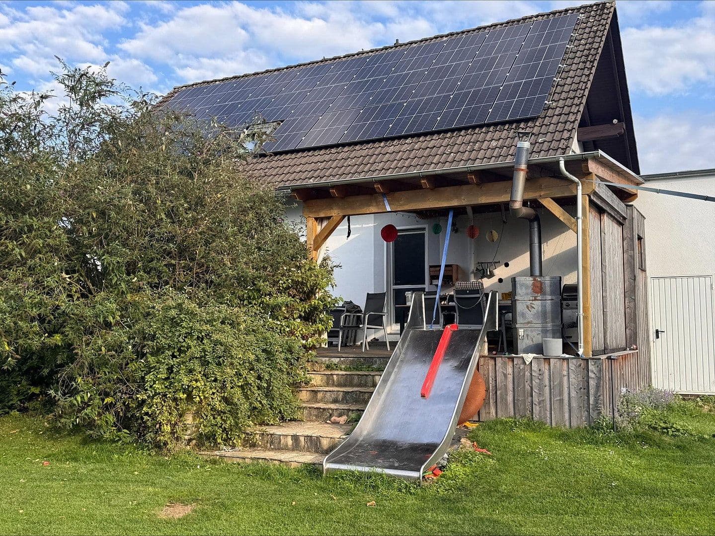 Prodej domu 150 m², pozemek 870 m², Wölpinghausen, Dolní Sasko Prodej domu 150 m², pozemek 870 m², Wölpinghausen, Dolní Sasko