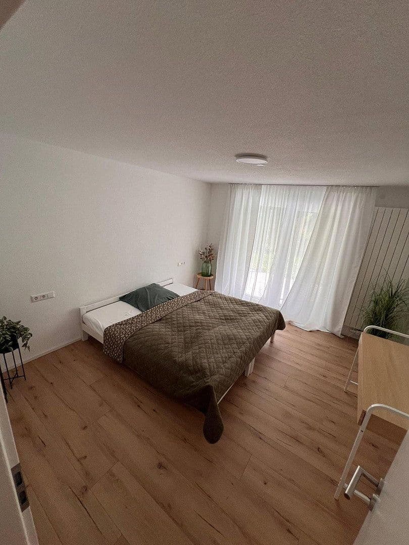 Prodej domu 260 m², pozemek 1.150 m², Tuttlingen, Bádensko-Württembersko Prodej domu 260 m², pozemek 1.150 m², Tuttlingen, Bádensko-Württembersko