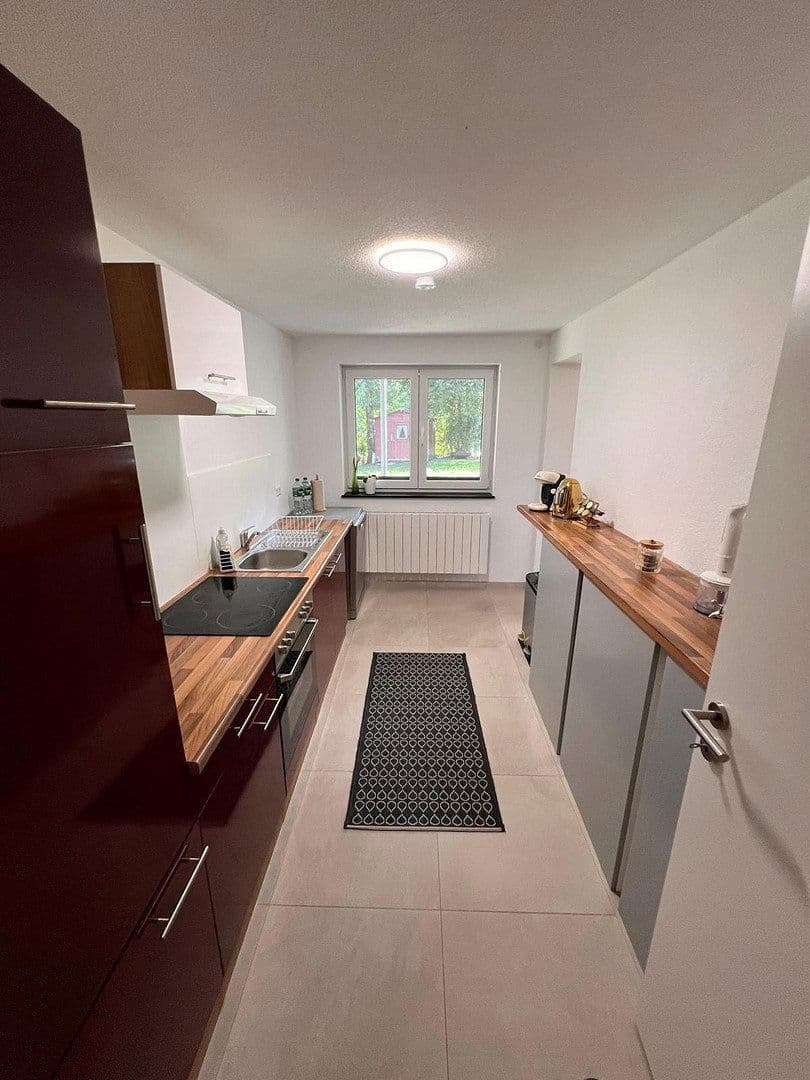 Prodej domu 260 m², pozemek 1.150 m², Tuttlingen, Bádensko-Württembersko Prodej domu 260 m², pozemek 1.150 m², Tuttlingen, Bádensko-Württembersko