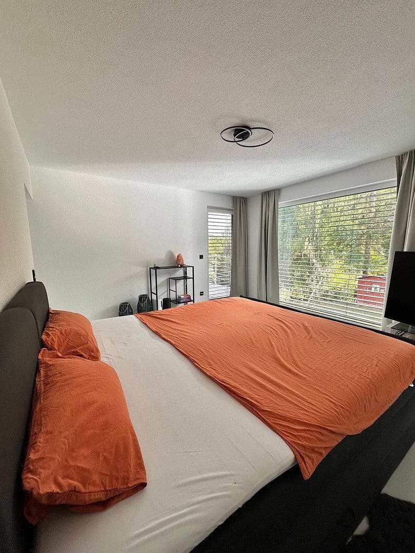 Prodej domu 260 m², pozemek 1.150 m², Tuttlingen, Bádensko-Württembersko Prodej domu 260 m², pozemek 1.150 m², Tuttlingen, Bádensko-Württembersko