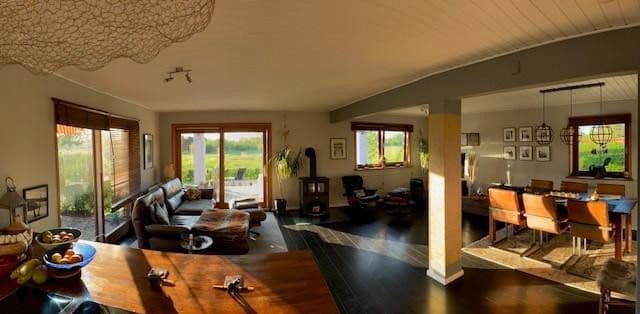 Prodej domu 180 m², pozemek 804 m², Dorfstraße 81b, Tangstedt, Šlesvicko-Holštýnsko Prodej domu 180 m², pozemek 804 m², Dorfstraße 81b, Tangstedt, Šlesvicko-Holštýnsko
