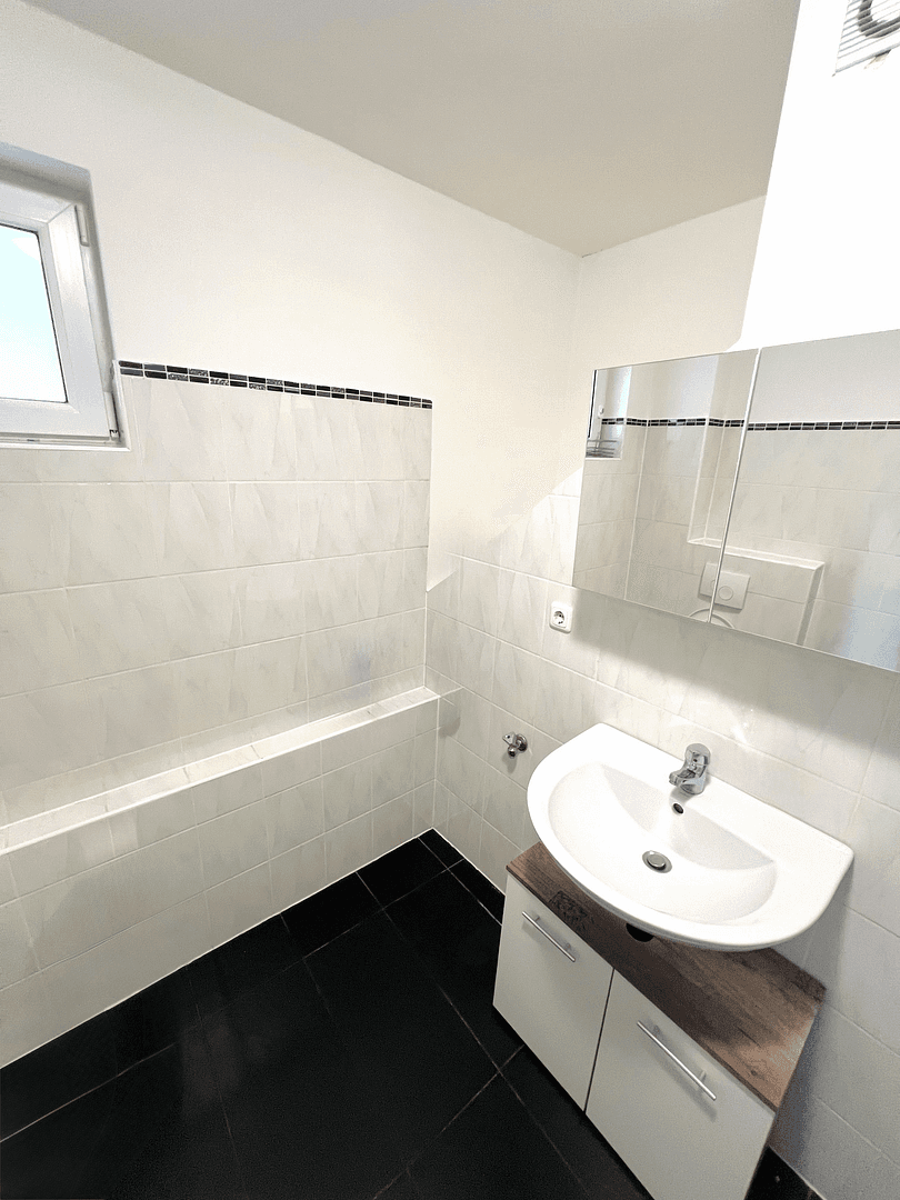 Prodej domu 480 m², pozemek 980 m², Salching, Bavorsko Prodej domu 480 m², pozemek 980 m², Salching, Bavorsko