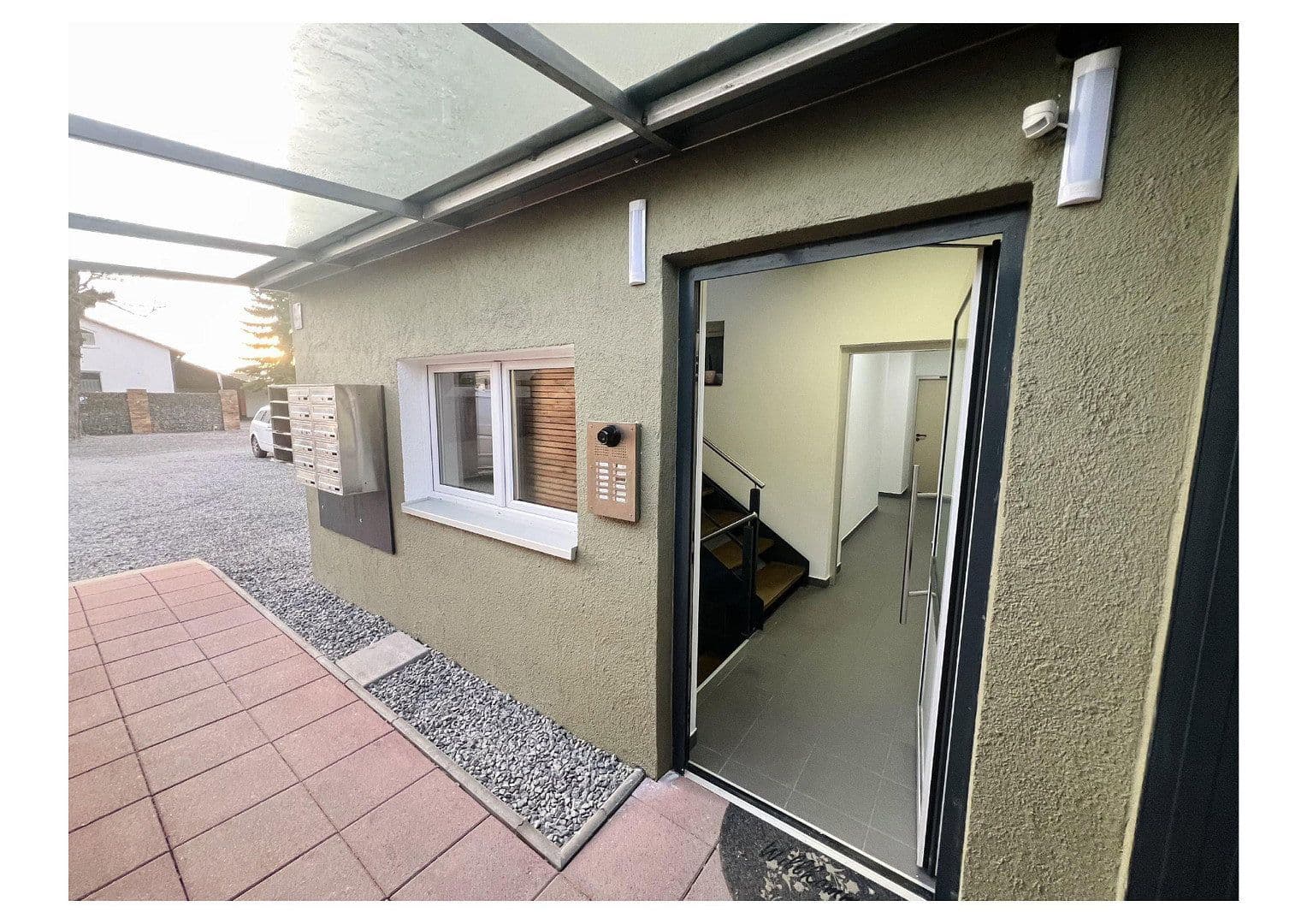 Prodej domu 480 m², pozemek 980 m², Salching, Bavorsko Prodej domu 480 m², pozemek 980 m², Salching, Bavorsko