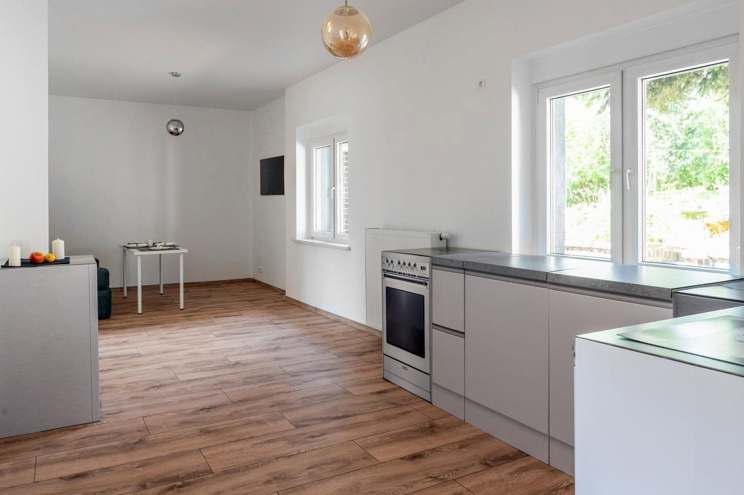 Pronájem domu 102 m², pozemek 171 m², Taucha, Sasko Pronájem domu 102 m², pozemek 171 m², Taucha, Sasko