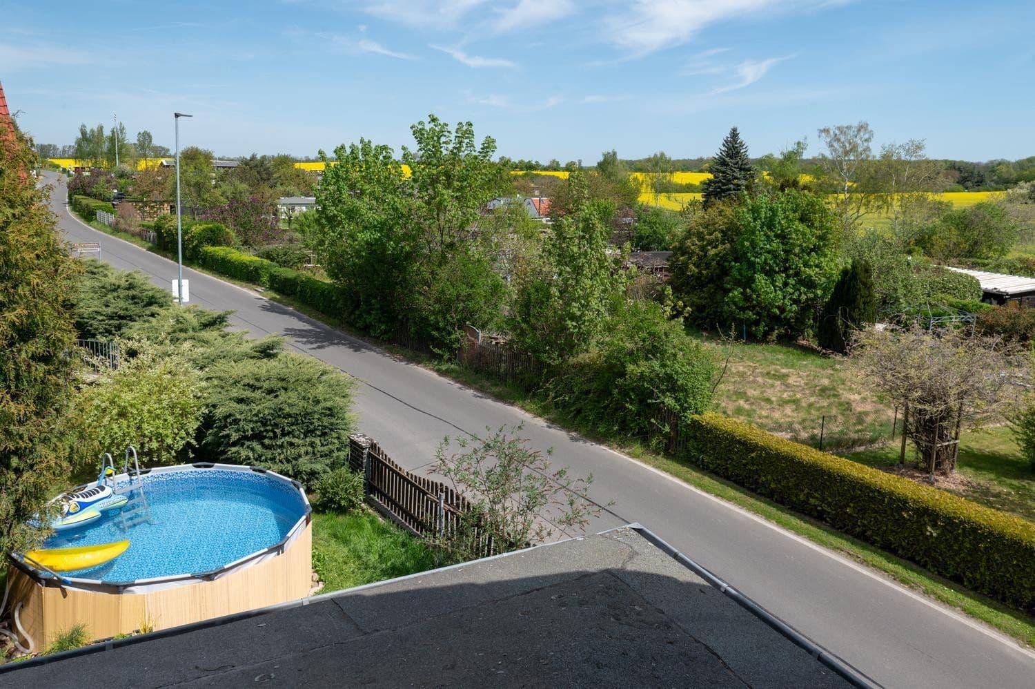 Pronájem domu 102 m², pozemek 171 m², Taucha, Sasko Pronájem domu 102 m², pozemek 171 m², Taucha, Sasko