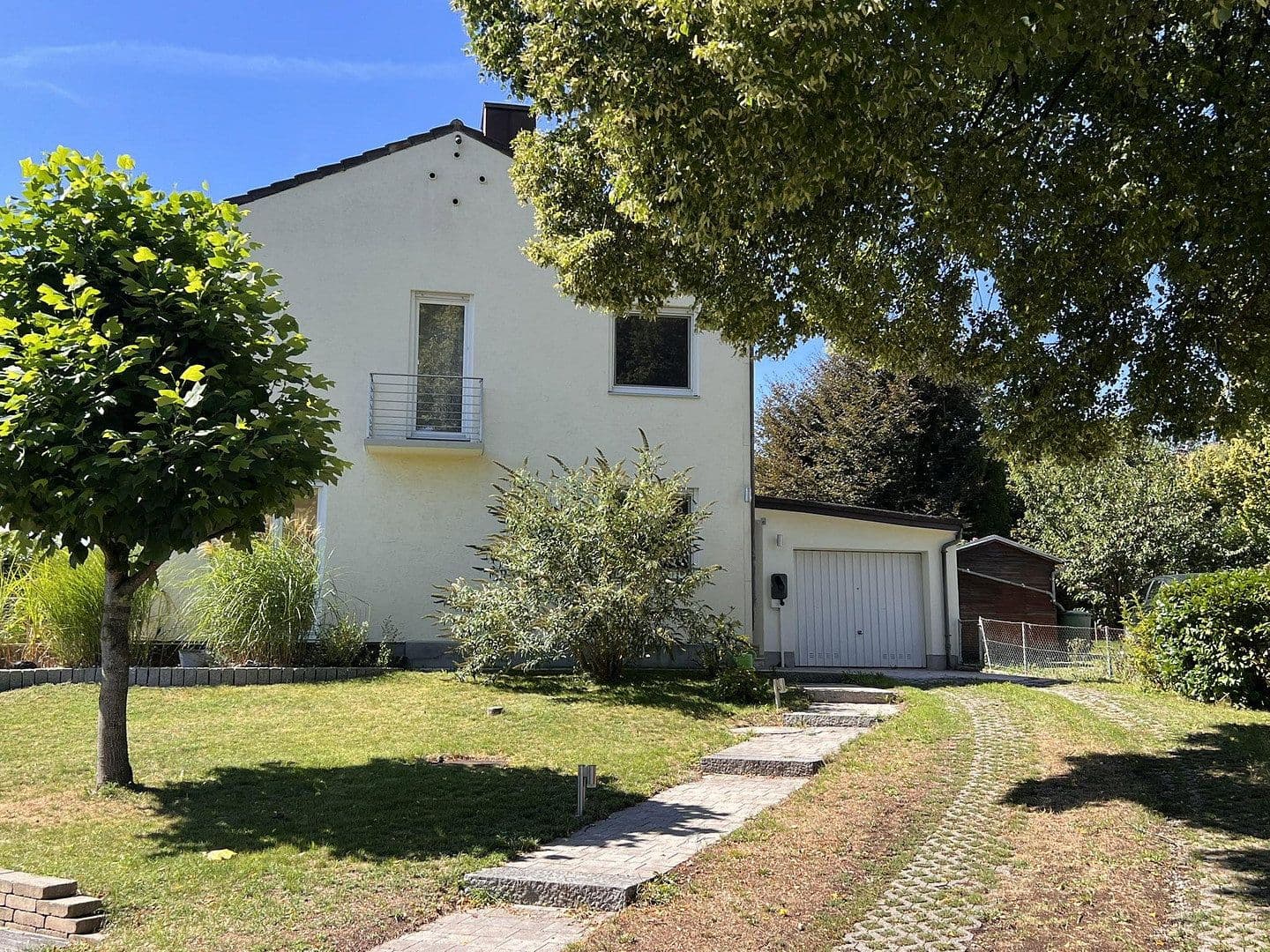 Prodej domu 150 m², pozemek 653 m², Haidlinger Weg 8, Grafing, Bavorsko Prodej domu 150 m², pozemek 653 m², Haidlinger Weg 8, Grafing, Bavorsko