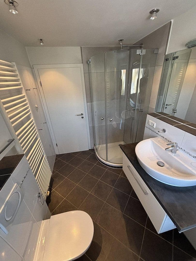 Prodej domu 150 m², pozemek 653 m², Haidlinger Weg 8, Grafing, Bavorsko Prodej domu 150 m², pozemek 653 m², Haidlinger Weg 8, Grafing, Bavorsko