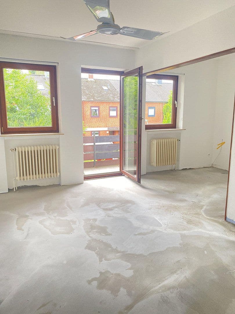 Prodej domu 105 m², pozemek 153 m², Norderstedt, Šlesvicko-Holštýnsko Prodej domu 105 m², pozemek 153 m², Norderstedt, Šlesvicko-Holštýnsko
