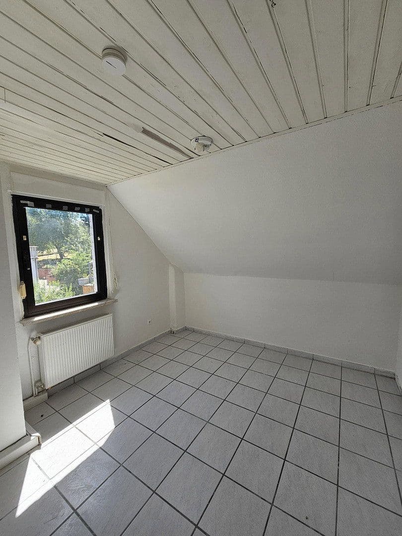 Prodej domu 110 m², pozemek 400 m², Paulstraße 17, Schiffweiler, Země Sársko Prodej domu 110 m², pozemek 400 m², Paulstraße 17, Schiffweiler, Země Sársko