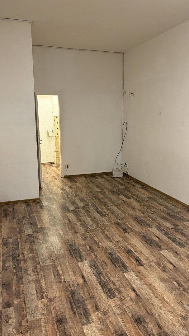 Prodej nebytového prostoru 950 m², Bergheim, Severní Porýní-Vestfálsko Prodej nebytového prostoru 950 m², Bergheim, Severní Porýní-Vestfálsko