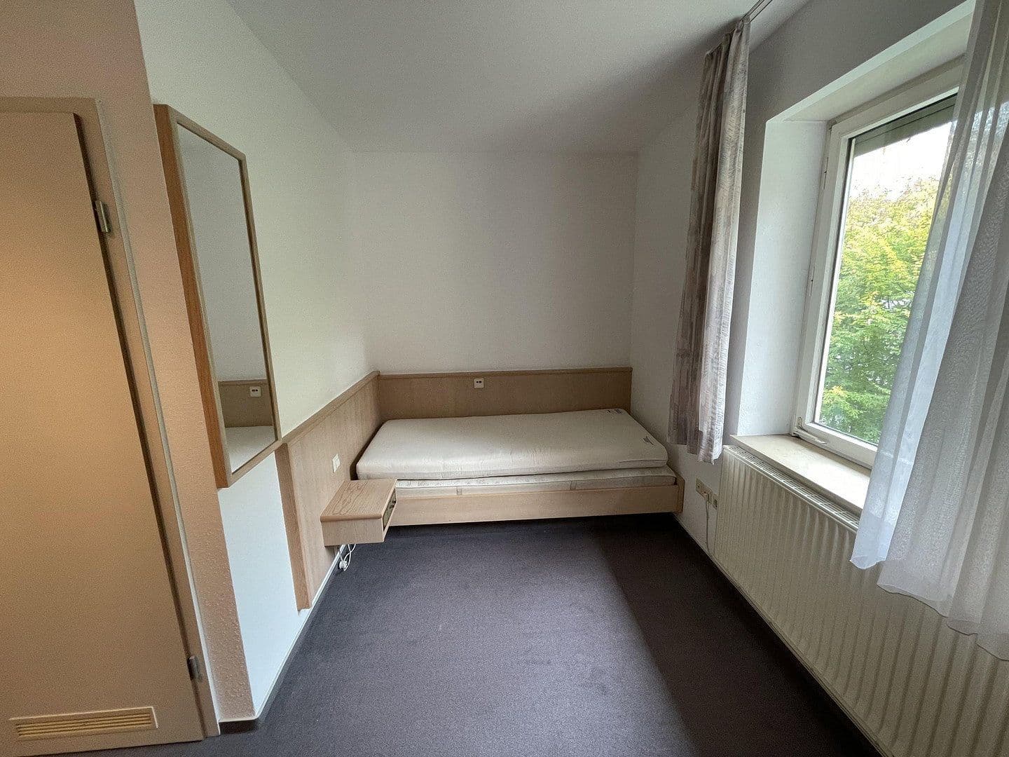 Prodej domu 1.773 m², pozemek 1.610 m², Bad Mergentheim, Bádensko-Württembersko Prodej domu 1.773 m², pozemek 1.610 m², Bad Mergentheim, Bádensko-Württembersko