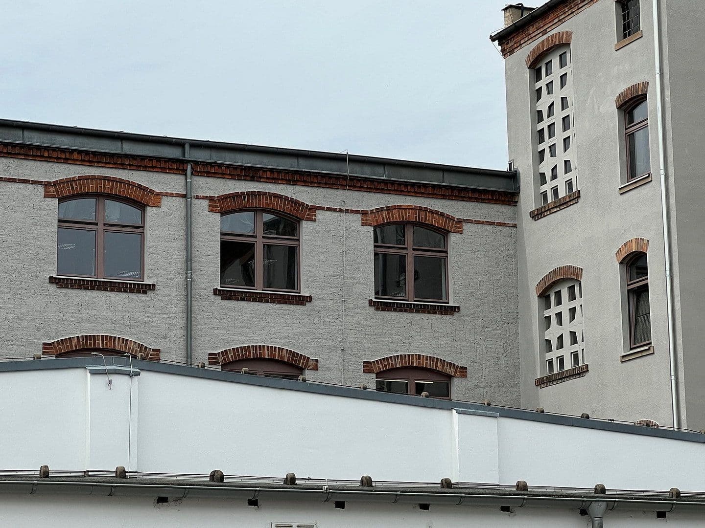Pronájem kanceláře 200 m², Dresden, Sasko Pronájem kanceláře 200 m², Dresden, Sasko