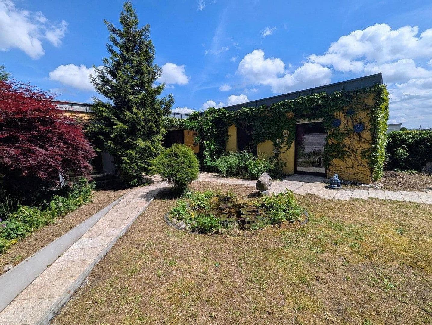 Prodej domu 140 m², pozemek 378 m², Waiblingen, Bádensko-Württembersko Prodej domu 140 m², pozemek 378 m², Waiblingen, Bádensko-Württembersko