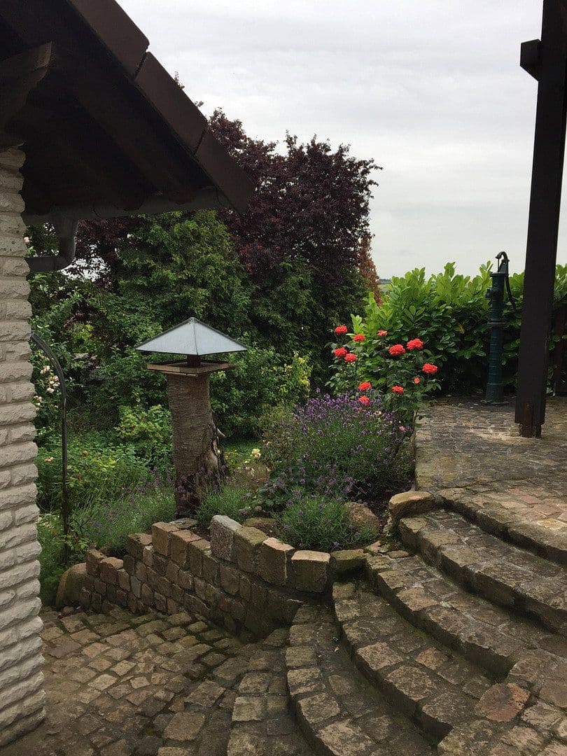 Prodej domu 213 m², pozemek 720 m², Partenheim, Porýní-Falc Prodej domu 213 m², pozemek 720 m², Partenheim, Porýní-Falc