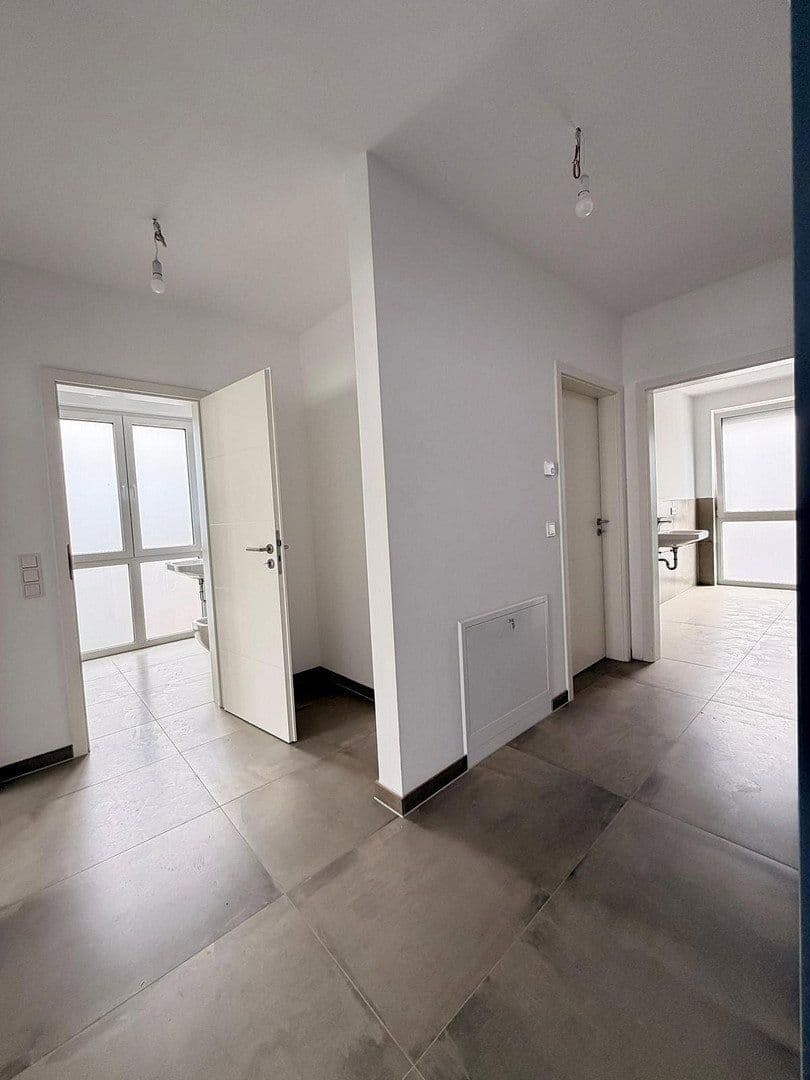 Prodej domu 155 m², pozemek 228 m², Römerstr. 41, Rommerskirchen, Severní Porýní-Vestfálsko Prodej domu 155 m², pozemek 228 m², Römerstr. 41, Rommerskirchen, Severní Porýní-Vestfálsko