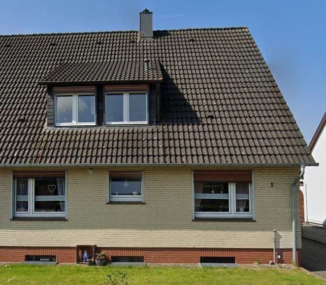Prodej domu 174 m², pozemek 588 m², Reinfeld, Šlesvicko-Holštýnsko Prodej domu 174 m², pozemek 588 m², Reinfeld, Šlesvicko-Holštýnsko