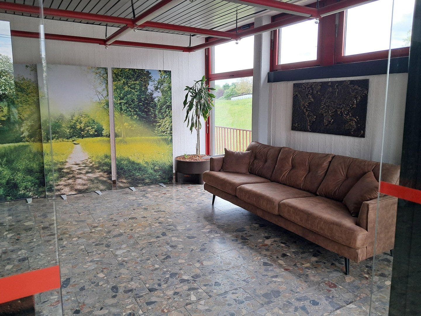 Pronájem kanceláře 320 m², Bühlinger Strassse 56, Neustadt (Wied), Porýní-Falc Pronájem kanceláře 320 m², Bühlinger Strassse 56, Neustadt (Wied), Porýní-Falc