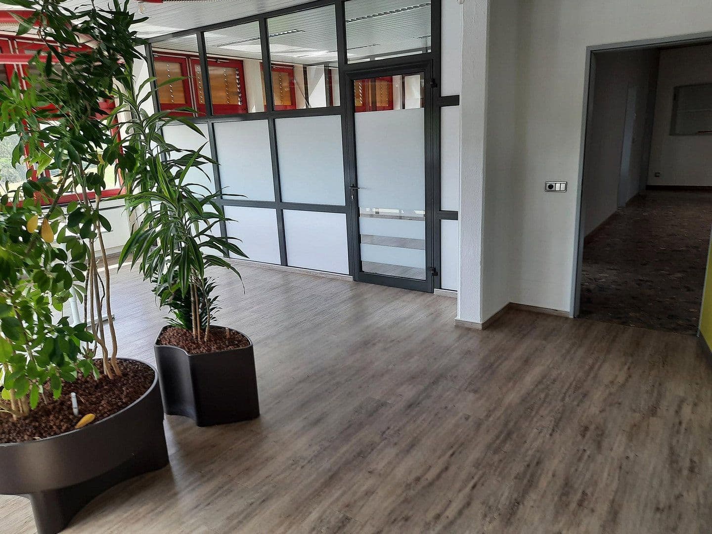 Pronájem kanceláře 320 m², Bühlinger Strassse 56, Neustadt (Wied), Porýní-Falc Pronájem kanceláře 320 m², Bühlinger Strassse 56, Neustadt (Wied), Porýní-Falc